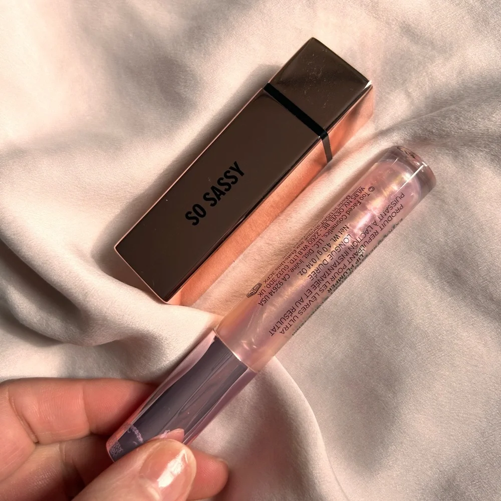 Realher Moisturizing lipstick & too faced lip injection